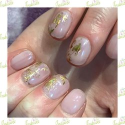 Indulge - CND Shellac with Lecentè foils