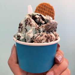 River Street Cones and Cups