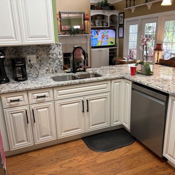 Avigna Granite World - Building Supplies Near Me - Jacksonville, Florida Avigna Granite World - Building Supplies Near Me - Jacksonville, Florida