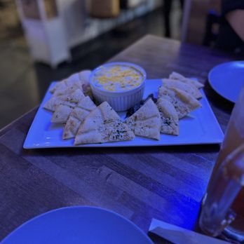 Boot Leggers - Spinach dip - Pubs Near Me - Bakersfield, California Boot Leggers - Spinach dip - Pubs Near Me - Bakersfield, California