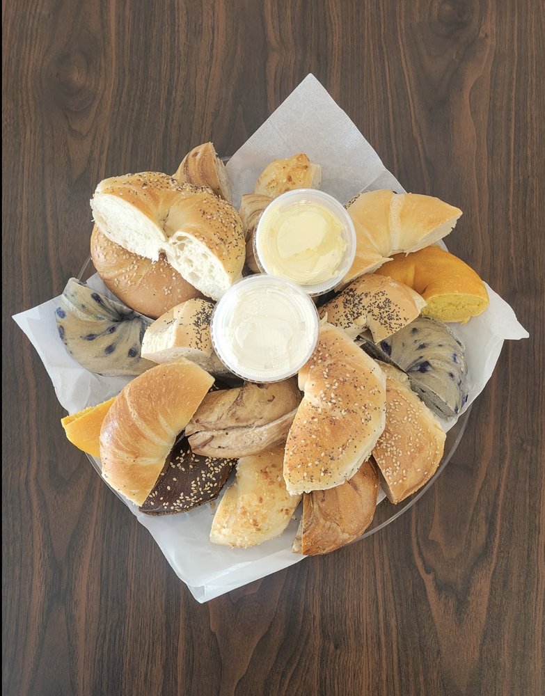 TWINS BAGELS CAFE Updated October 2024 10 Photos 321 N 8th St