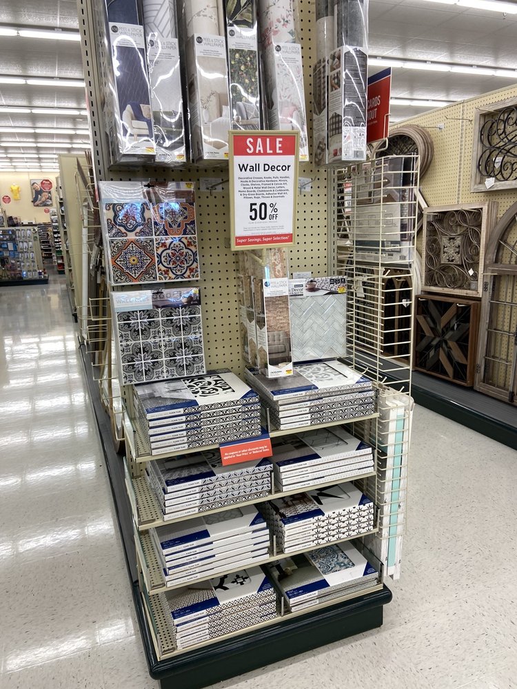 HOBBY LOBBY Updated October 2024 9955 Triangle Blvd, Naples