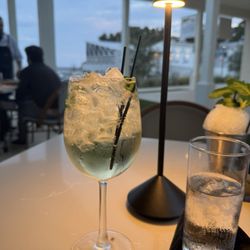 Field's Italian - Hugo spritz