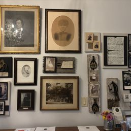 Entry with historic photos and documents Entry with historic photos and documents