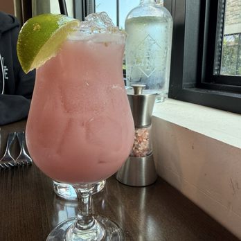 Green Line Kitchen And Cocktails - Wine Bars Near Me - Fort Thomas, Kentucky