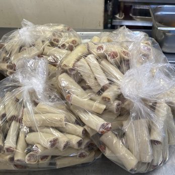 Guiradelco - Lumpia pre-ordered - Filipino Near Me - Westbury, New York Guiradelco - Lumpia pre-ordered - Filipino Near Me - Westbury, New York