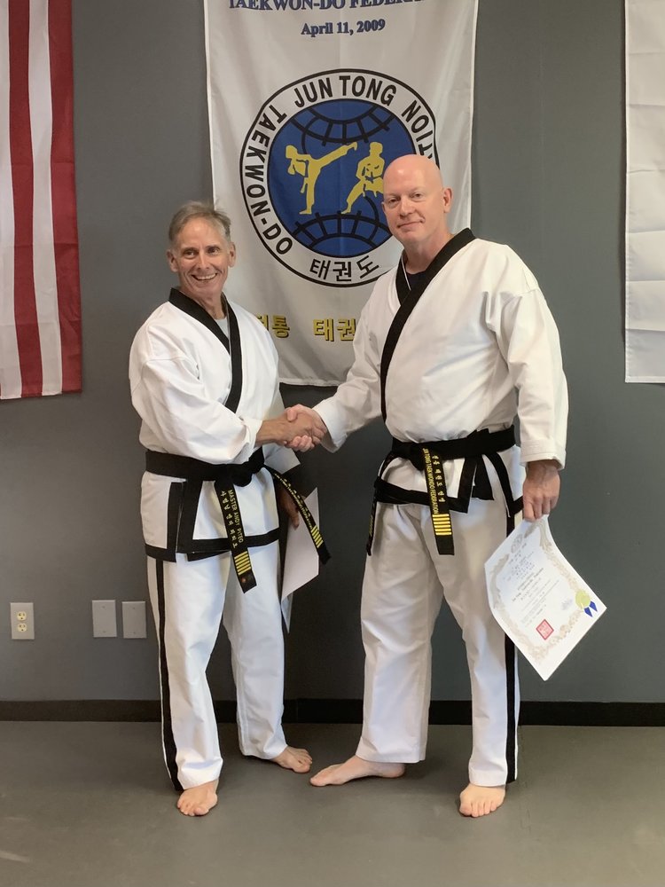 Apex Martial Arts Logo