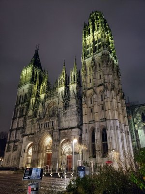 Cathédrale Notre-Dame de Rouen by null