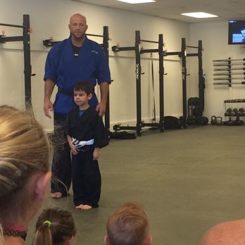 XplosiveFit - Coach Rod and my son - Gyms Near Me - West Hills, California