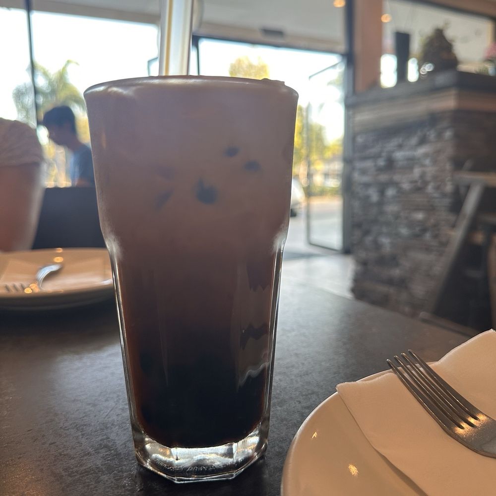 Meun Fan Thai Cafe - Thai Iced Tea with Tapioca pearls. - Thai Near Me - Goleta, California Meun Fan Thai Cafe - Thai Iced Tea with Tapioca pearls. - Thai Near Me - Goleta, California