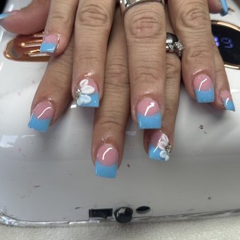 Michael Nails & Spa - Nail Salons Near Me - Grover Beach, California