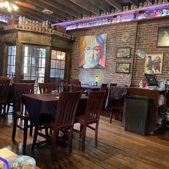 Old Millstream Inn - Dining area - American Near Me - Saint Charles, Missouri Old Millstream Inn - Dining area - American Near Me - Saint Charles, Missouri