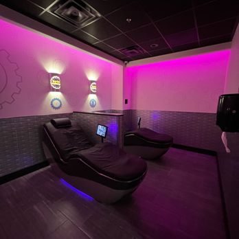Planet Fitness - Water Beds - Gyms Near Me - Monroe, Washington Planet Fitness - Water Beds - Gyms Near Me - Monroe, Washington