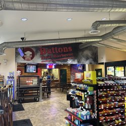 Button's Burgers and Beyond - Inside gas station