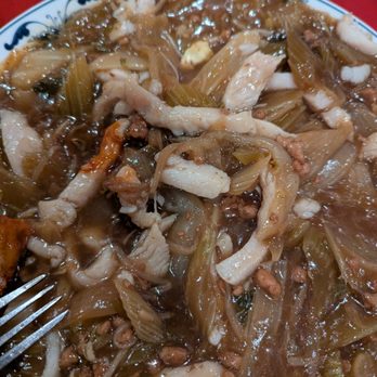 Kwong Ming Restaurant - NOT chicken chow mein - Chinese Near Me - Wantagh, New York Kwong Ming Restaurant - NOT chicken chow mein - Chinese Near Me - Wantagh, New York