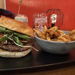 Howlers Family Restaurant