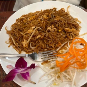 Thai At The Palace - Pad Thai - Thai Near Me - Belvidere, New Jersey Thai At The Palace - Pad Thai - Thai Near Me - Belvidere, New Jersey