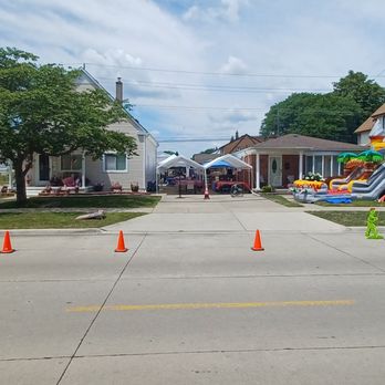 A Whole Lotta Bouncin - Bounce House Rentals Near Me A Whole Lotta Bouncin - Bounce House Rentals Near Me