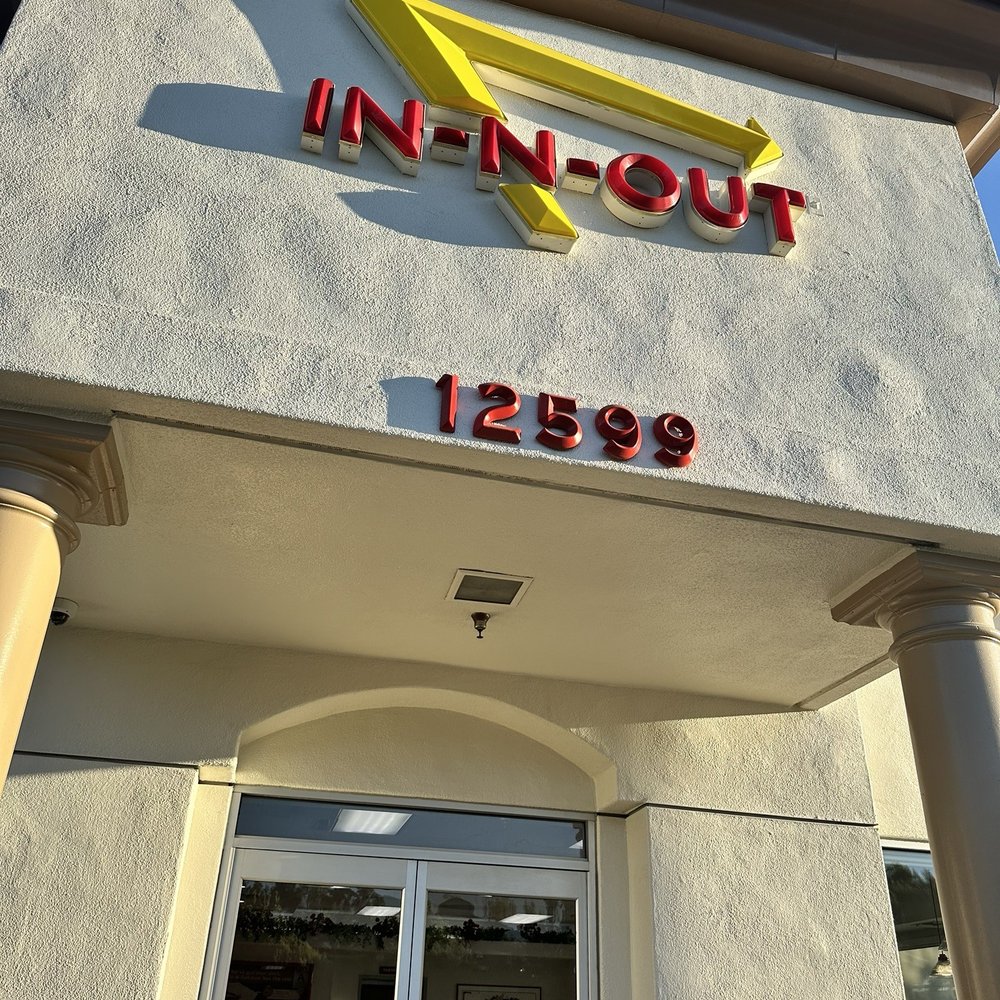 In-N-Out Burger - Burgers Near Me - Rancho Cucamonga, California