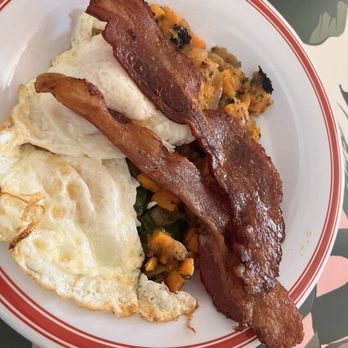 The Liquor Store - Breakfast & Brunch Near Me - Memphis, Tennessee The Liquor Store - Breakfast & Brunch Near Me - Memphis, Tennessee