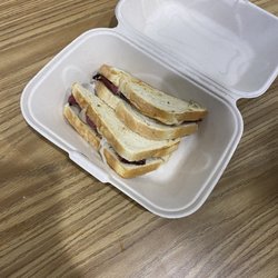 Cruser Coffee - An over priced Ruben sandwich! $16.99. Has nothing on it!  Does not taste good either!