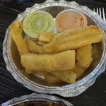 Bloque - Fries - Sandwiches Near Me