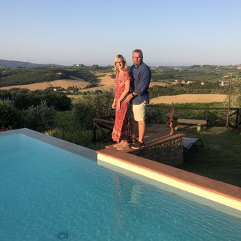 Borgo Divino - Agriturismi Near Me - Montespertoli, FI