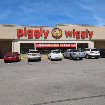 Piggly Wiggly Waynesboro - Grocery store - Grocery Near Me - Waynesboro, Tennessee Piggly Wiggly Waynesboro - Grocery store - Grocery Near Me - Waynesboro, Tennessee