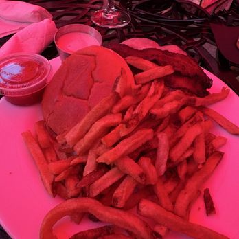 Wild Thyme Gourmet - Spicy Wagyu Burger - New American Near Me - Highlands, North Carolina