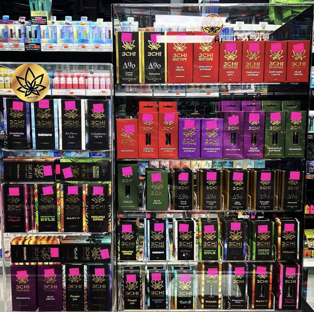 VAPE CLOUD Updated October 2024 8936 Airways Blvd, Southaven