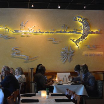 Bonefish Grill - Dining Room - Seafood Near Me - Huntersville, North Carolina Bonefish Grill - Dining Room - Seafood Near Me - Huntersville, North Carolina
