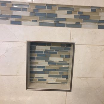 Kamaaina Flooring - Bathtub cubby - Carpet Installation Near Me