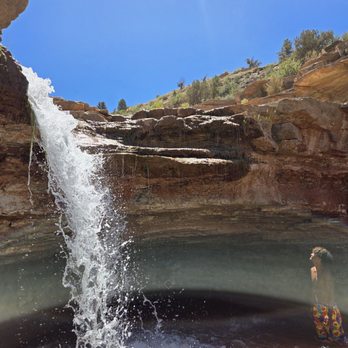 Toquerville Falls - Hiking Near Me - Toquerville, Utah