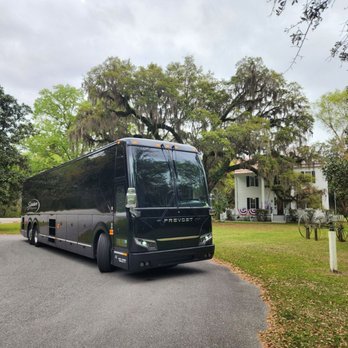 Signature Elite Charters - Buses Near Me - Nashville, Tennessee Signature Elite Charters - Buses Near Me - Nashville, Tennessee