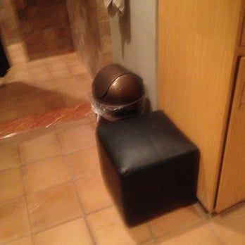 Zen Spa - Only 2 stools like this to sit in in the men's locker room. Really? - Day Spas Near Me - San Juan, Puerto Rico