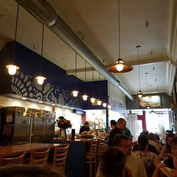 Amilinda - Bright and open! - Portuguese Near Me - Milwaukee, Wisconsin