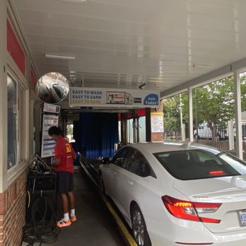 Autobell Car Wash - Drive into carwash. - Car Wash Near Me - Waxhaw, North Carolina Autobell Car Wash - Drive into carwash. - Car Wash Near Me - Waxhaw, North Carolina