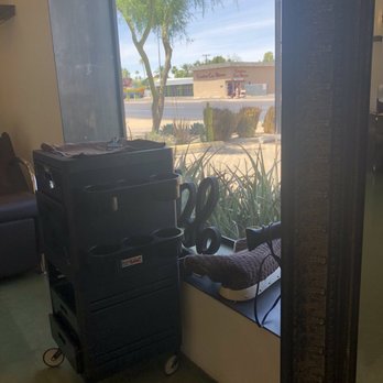 Snapdragon Salon - Hair Salons Near Me - Phoenix, Arizona
