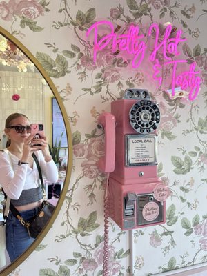 Phatties Bake Shop by null