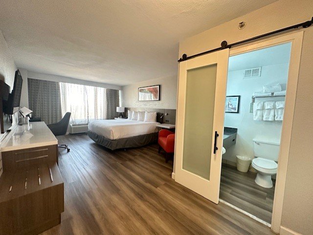 Norfolk Plaza Hotel - wedding in Norfolk, VA