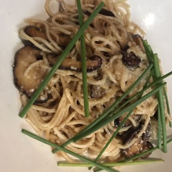 Yard House - shiitake mushroom garlic noodles - New American Near Me - Honolulu, Hawaii Yard House - shiitake mushroom garlic noodles - New American Near Me - Honolulu, Hawaii