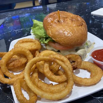 Rooftop on Miller - Mushroom burger - Sports Bars Near Me - Buckeye, Arizona Rooftop on Miller - Mushroom burger - Sports Bars Near Me - Buckeye, Arizona