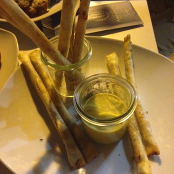 El Embarcadero - Fingers de pollo con curry y salsa de mango - Tapas/Small Plates Near Me - Rota, California