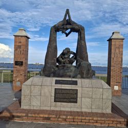 Hawkshaw Lagoon Memorial Park