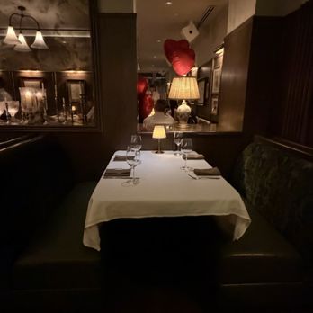 Society Swan - Tables downstairs - American Near Me - Scottsdale, Arizona Society Swan - Tables downstairs - American Near Me - Scottsdale, Arizona