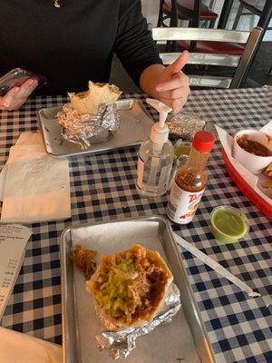 Tacos El Patrón & Bar by null