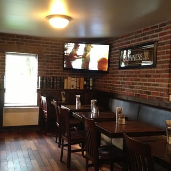 Duke & Devines - Irish Pub Near Me - Vaudreuil-Dorion, Quebec