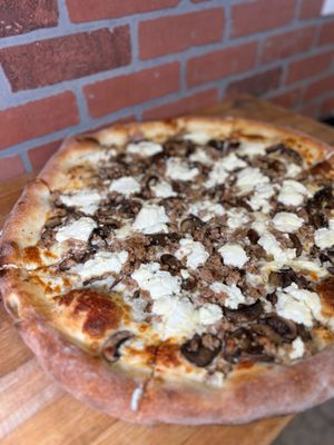 Caliano Pizza by null