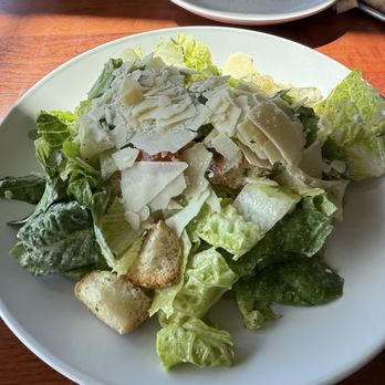 Nola Mia - Garlic Lovers Caesar - Pizza Near Me - Ponchatoula, Louisiana