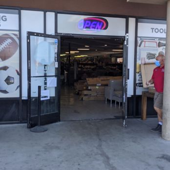 Bulldog Liquidators - Wholesale Stores Near Me - Las Vegas, Nevada